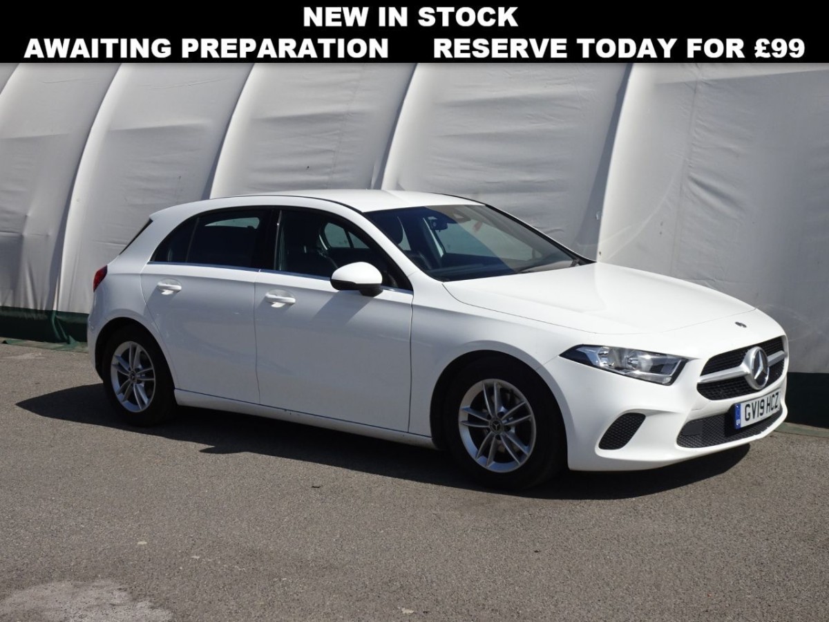 MERCEDES-BENZ A-CLASS 1.3 A 180 SE 5D 135 BHP - 2019 - £14,490