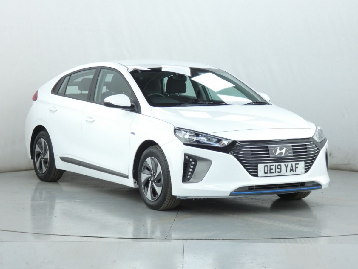 HYUNDAI IONIQ 1.6 SE MHEV 5D 140 BHP - 2019 - £11,400