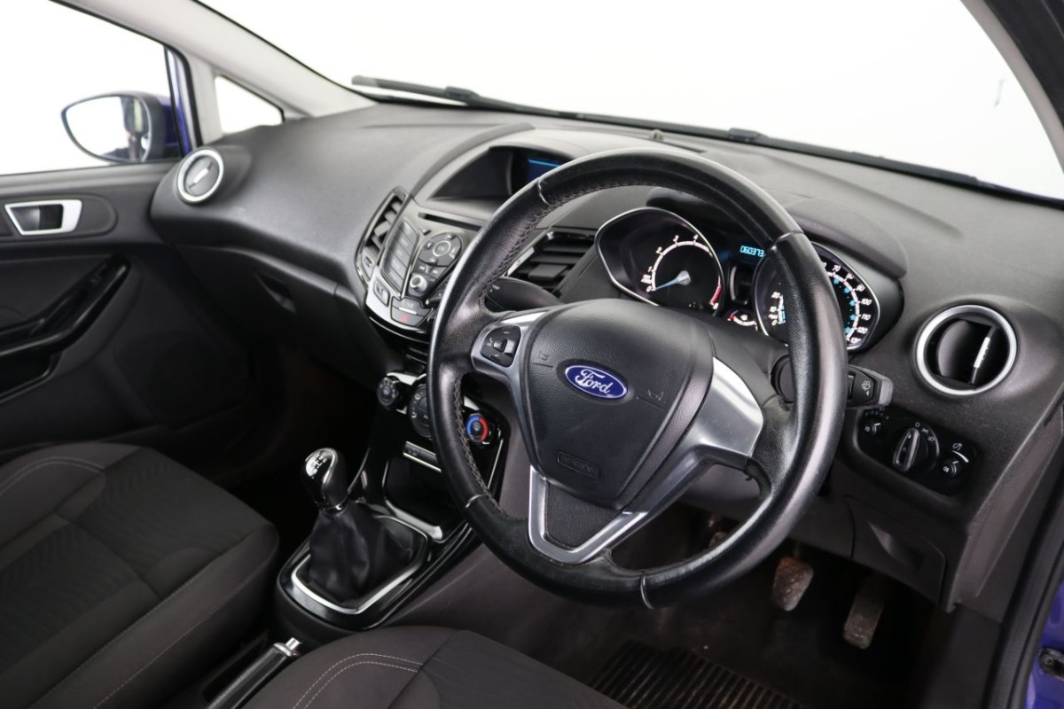 FORD FIESTA 1.0 ZETEC 3D 79 BHP - 2015 - £6,300
