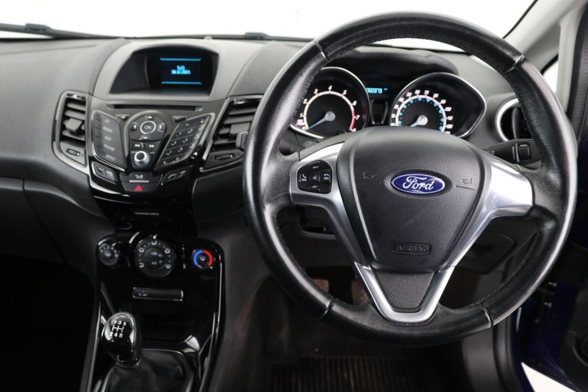 FORD FIESTA 1.0 ZETEC 3D 79 BHP - 2015 - £6,300