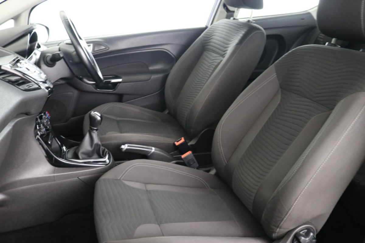 FORD FIESTA 1.0 ZETEC 3D 79 BHP - 2015 - £6,300