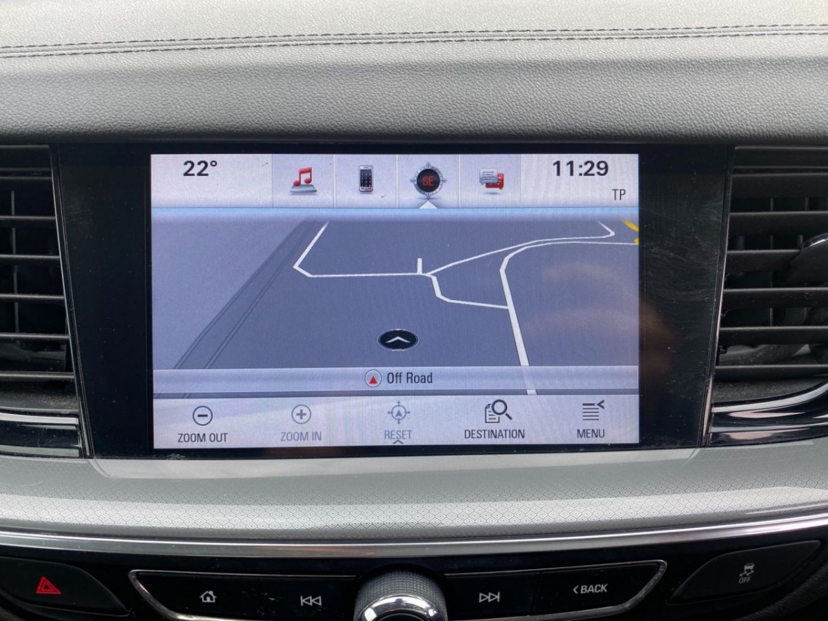VAUXHALL INSIGNIA GRAND SPORT 1.6 DESIGN NAV ECOTEC 5D 108 BHP - 2017 - £8,990