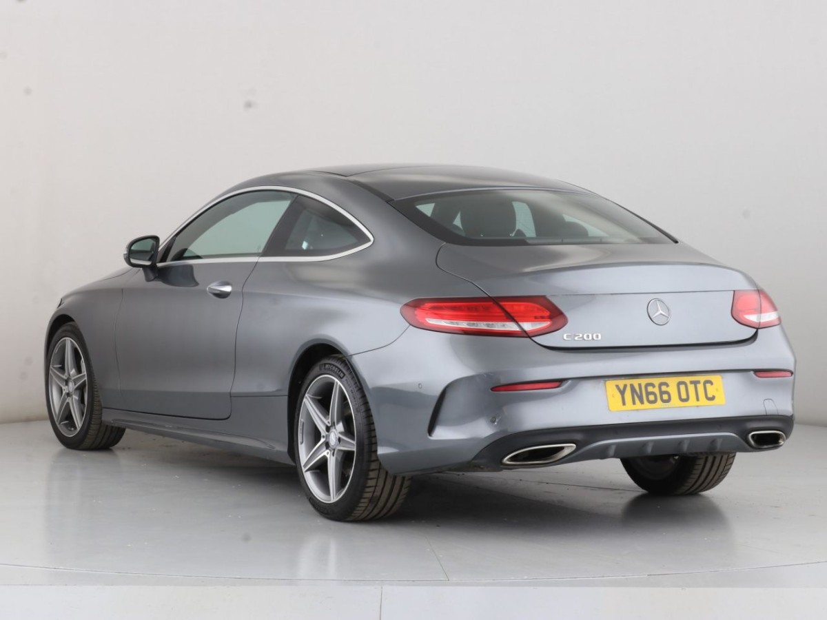MERCEDES-BENZ C-CLASS 2.0 C 200 AMG LINE PREMIUM 2D 181 BHP - 2016 - £18,990
