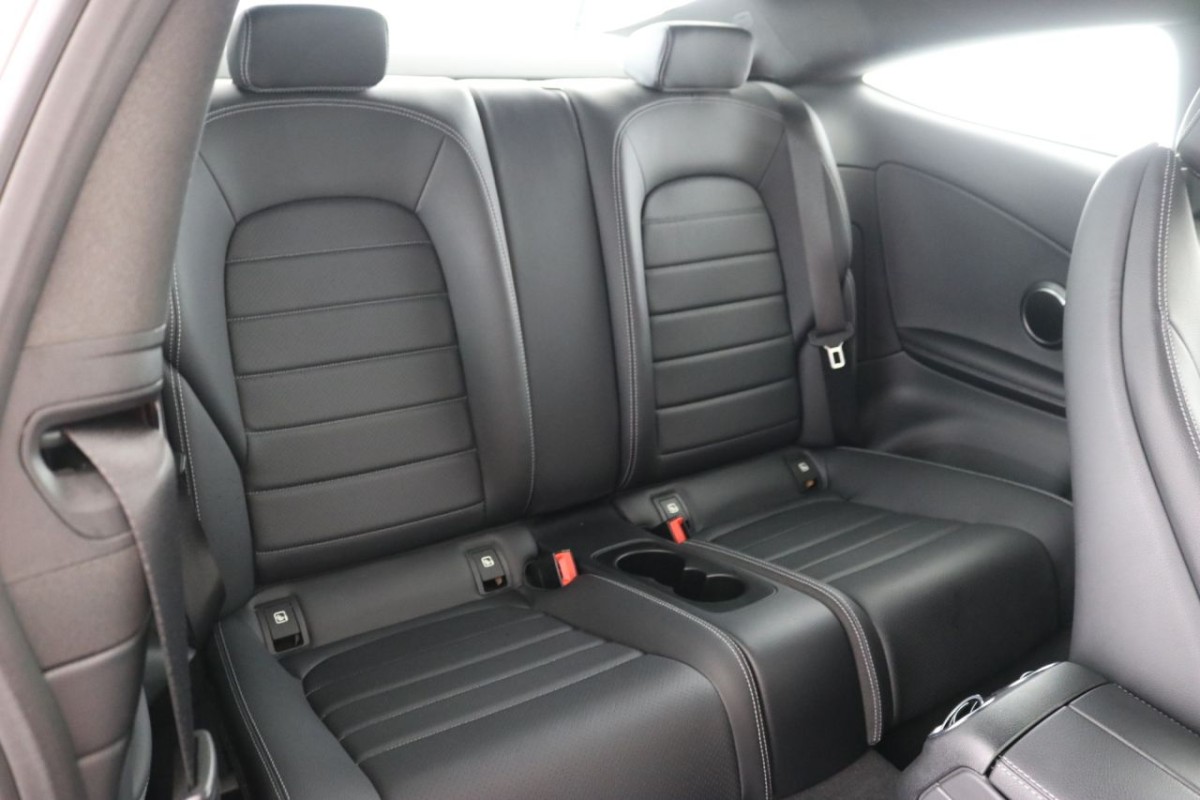 MERCEDES-BENZ C-CLASS 2.0 C 200 AMG LINE PREMIUM 2D 181 BHP - 2016 - £18,990