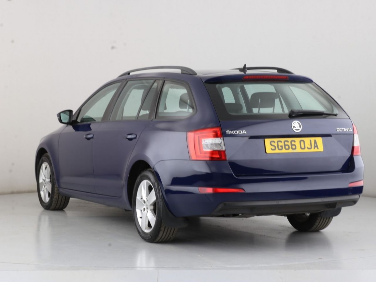 SKODA OCTAVIA 1.6 SE BUSINESS TDI DSG 5D 109 BHP - 2016 - £9,700