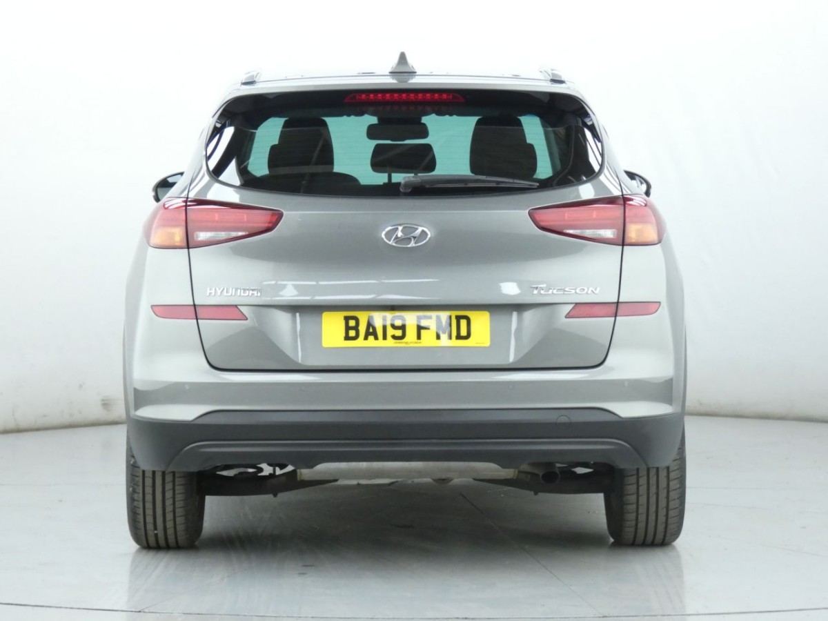 HYUNDAI TUCSON 1.6 GDI SE NAV 5D 130 BHP - 2019 - £14,990