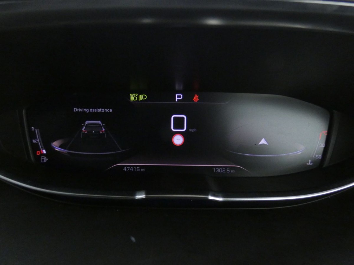 PEUGEOT 5008 1.6 PURETECH S/S GT PREMIUM 5D 179 BHP - 2021 - £21,990