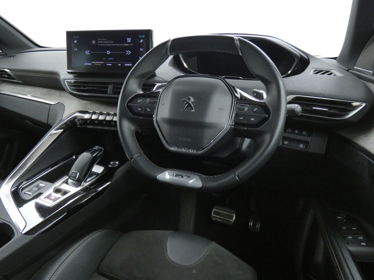 PEUGEOT 5008 1.6 PURETECH S/S GT PREMIUM 5D 179 BHP - 2021 - £21,990