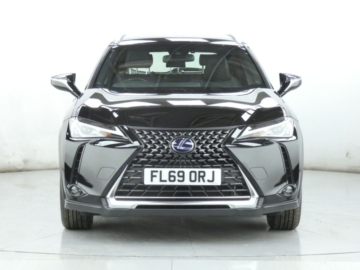 LEXUS UX 2.0 250H 5D 108 BHP - 2019 - £16,990