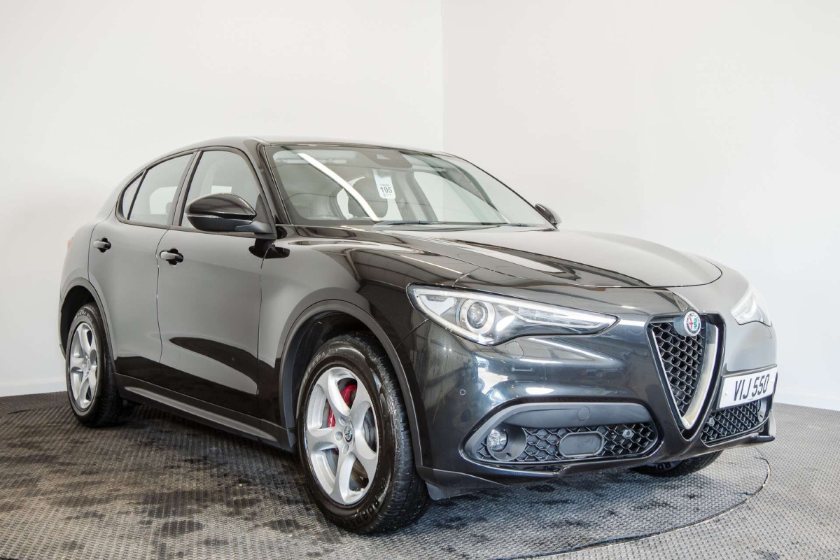 ALFA ROMEO STELVIO 2018 (18) 2.2 TD SUPER SUV 5DR DIESEL AUTO Q4 AWD EURO 6 (S/S) (210 PS) - 2018 - £15,500