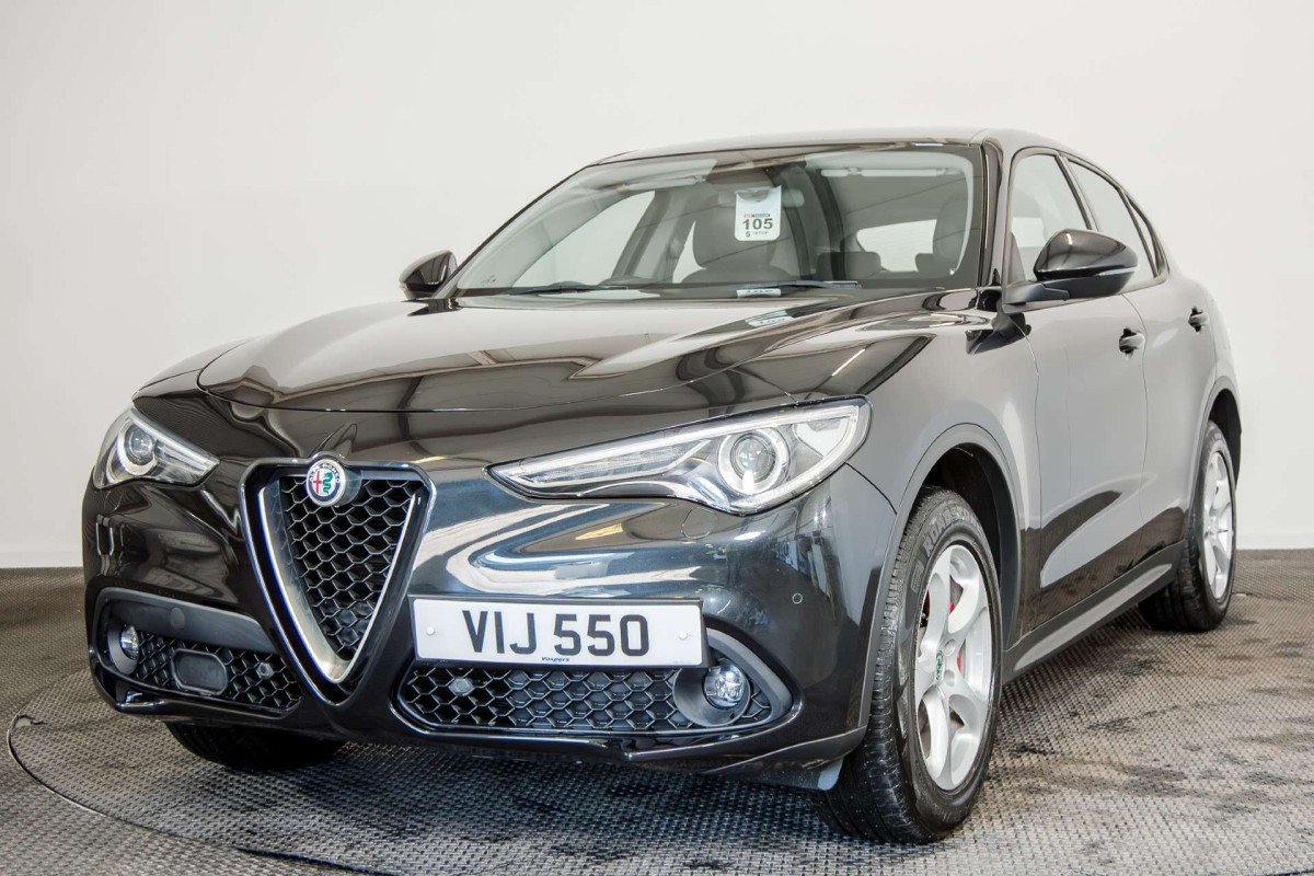 ALFA ROMEO STELVIO 2018 (18) 2.2 TD SUPER SUV 5DR DIESEL AUTO Q4 AWD EURO 6 (S/S) (210 PS) - 2018 - £15,500