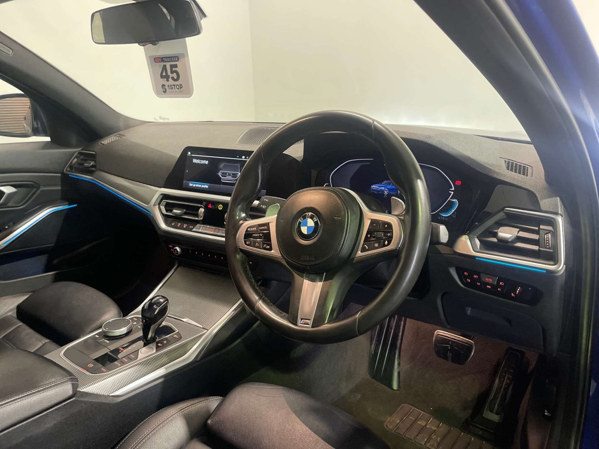 BMW 3 SERIES 2020 (70) 2.0 330E 12KWH M SPORT SALOON 4DR PETROL PLUG-IN HYBRID AUTO EURO 6 (S/S) ( - 2020 - £14,500