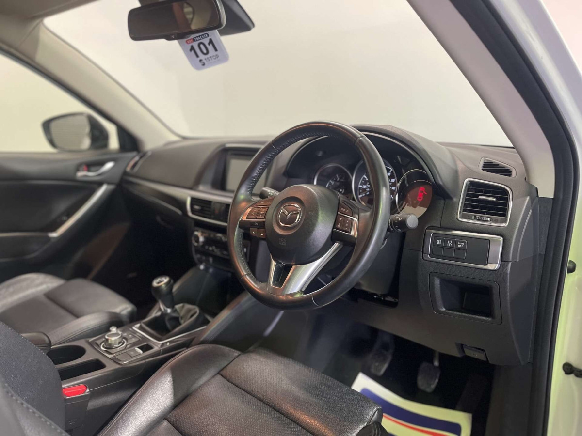 MAZDA CX-5 2017 (66) 2.0 SKYACTIV-G SPORT NAV SUV 5DR PETROL MANUAL EURO 6 (S/S) (165 PS) - 2017 - £13,000