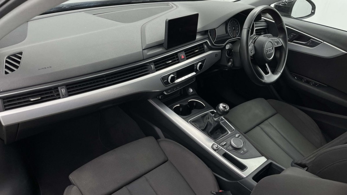 AUDI A4 2.0 TDI ULTRA SE 4D 148 BHP - 2016 - £10,500