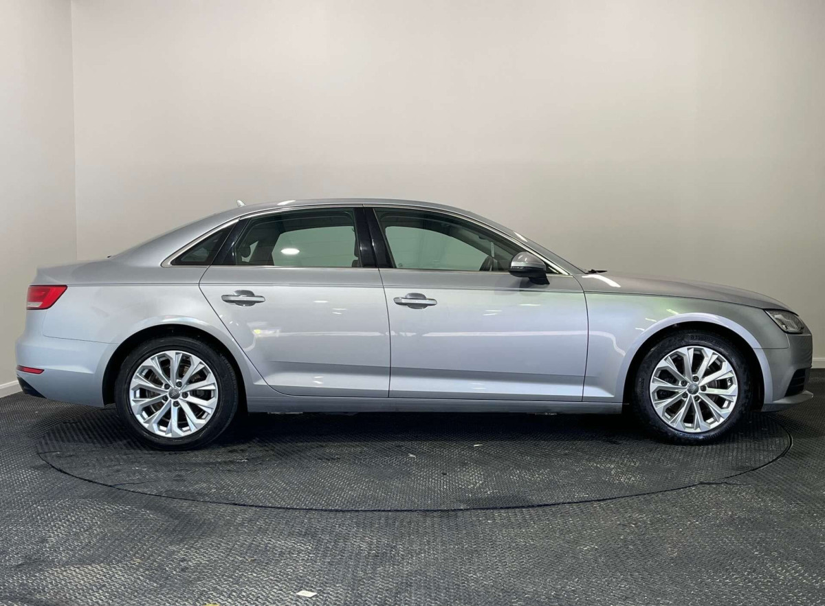 AUDI A4 2017 (17) 2.0 TDI ULTRA SE SALOON 4DR DIESEL MANUAL EURO 6 (S/S) (150 PS) - 2017 - £9,900