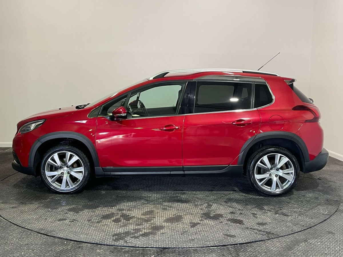 PEUGEOT 2008 2017 (67) 1.2 PURETECH ALLURE SUV 5DR PETROL MANUAL EURO 6 (S/S) (110 PS) - 2017 - £6,500