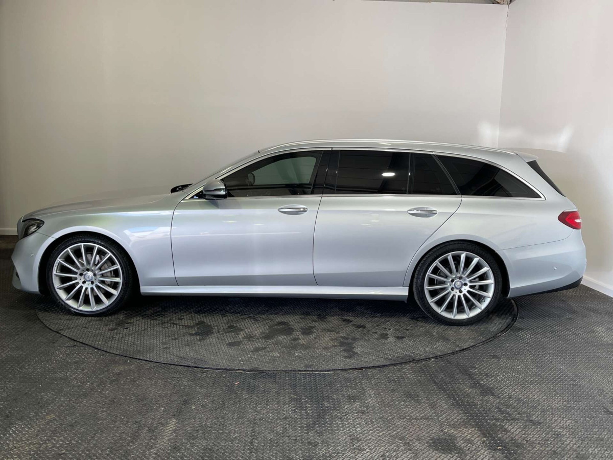 MERCEDES-BENZ E CLASS 2016 (66) 2.0 E220D AMG LINE (PREMIUM) ESTATE 5DR DIESEL G-TRONIC+ EURO 6 (S/S) (194 - 2016 - £13,500