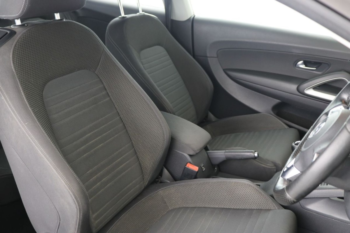 VOLKSWAGEN SCIROCCO 1.4 TSI 3D 121 BHP - 2012 - £7,990