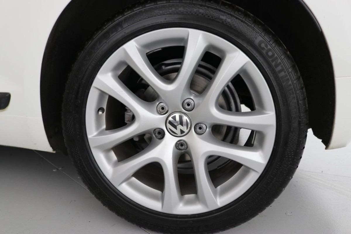 VOLKSWAGEN SCIROCCO 1.4 TSI 3D 121 BHP - 2012 - £7,990