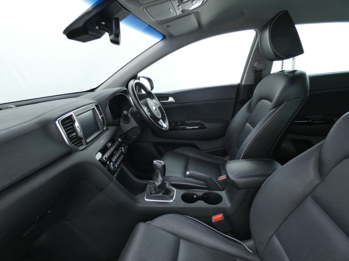 KIA SPORTAGE 2.0 CRDI KX-3 5D 134 BHP - 2016 - £15,990