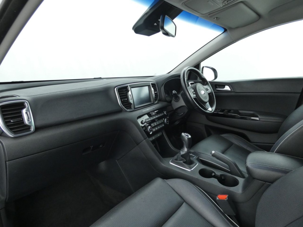 KIA SPORTAGE 2.0 CRDI KX-3 5D 134 BHP - 2016 - £15,990