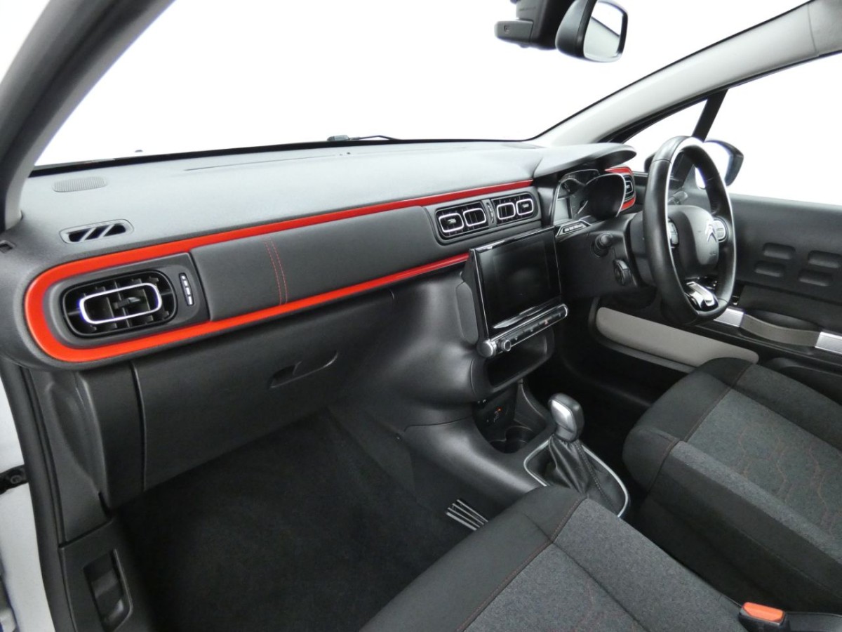 CITROEN C3 1.2 PURETECH FLAIR PLUS S/S EAT6 5D 109 BHP - 2020 - £12,990