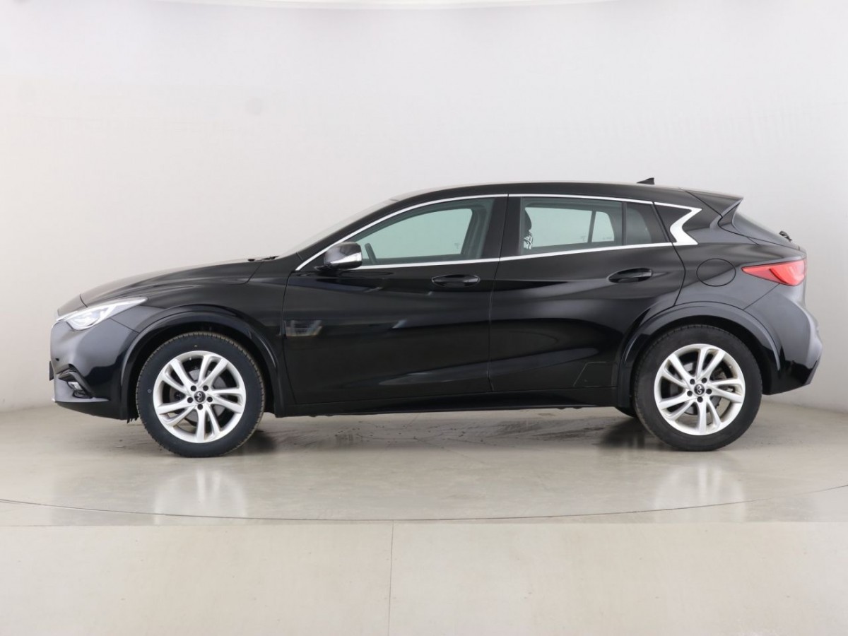 INFINITI Q30 1.6 SE 5D 155 BHP - 2017 - £15,490