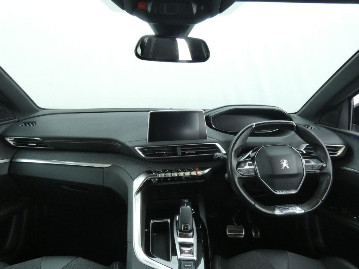 PEUGEOT 5008 1.5 BLUEHDI S/S GT LINE PREMIUM 5D 129 BHP - 2019 - £24,700