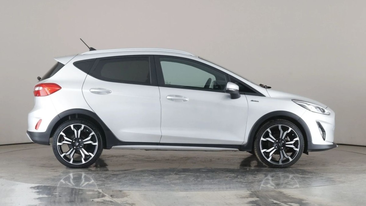 FORD FIESTA 1.0 ACTIVE X EDITION MHEV 5D 124 BHP - 2021 - £12,990