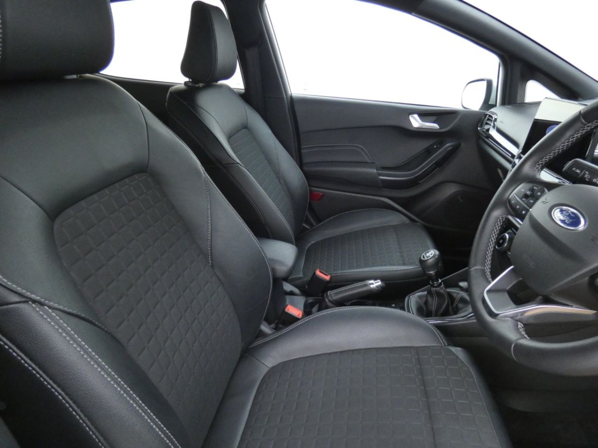 FORD FIESTA 1.0 ACTIVE X EDITION MHEV 5D 124 BHP - 2021 - £12,990
