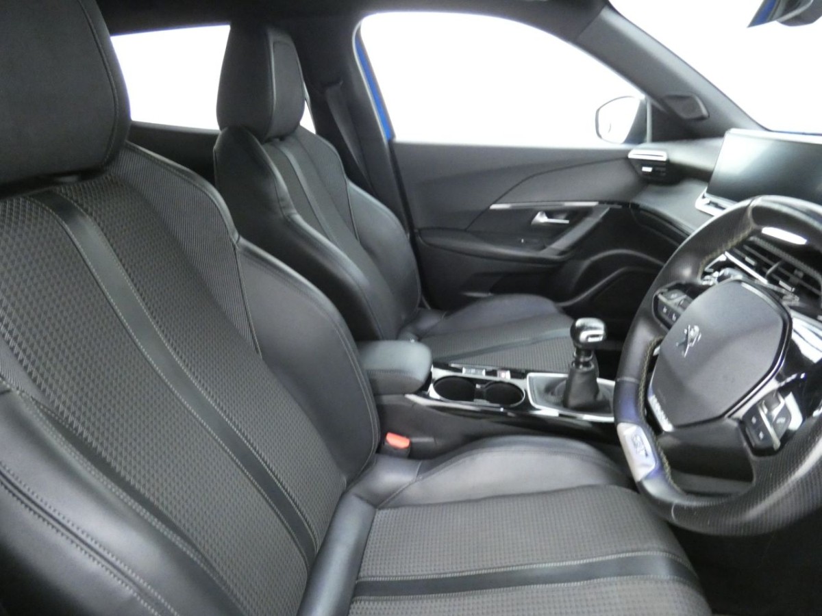 PEUGEOT 2008 1.2 PURETECH S/S GT LINE 5D 129 BHP - 2021 - £12,400