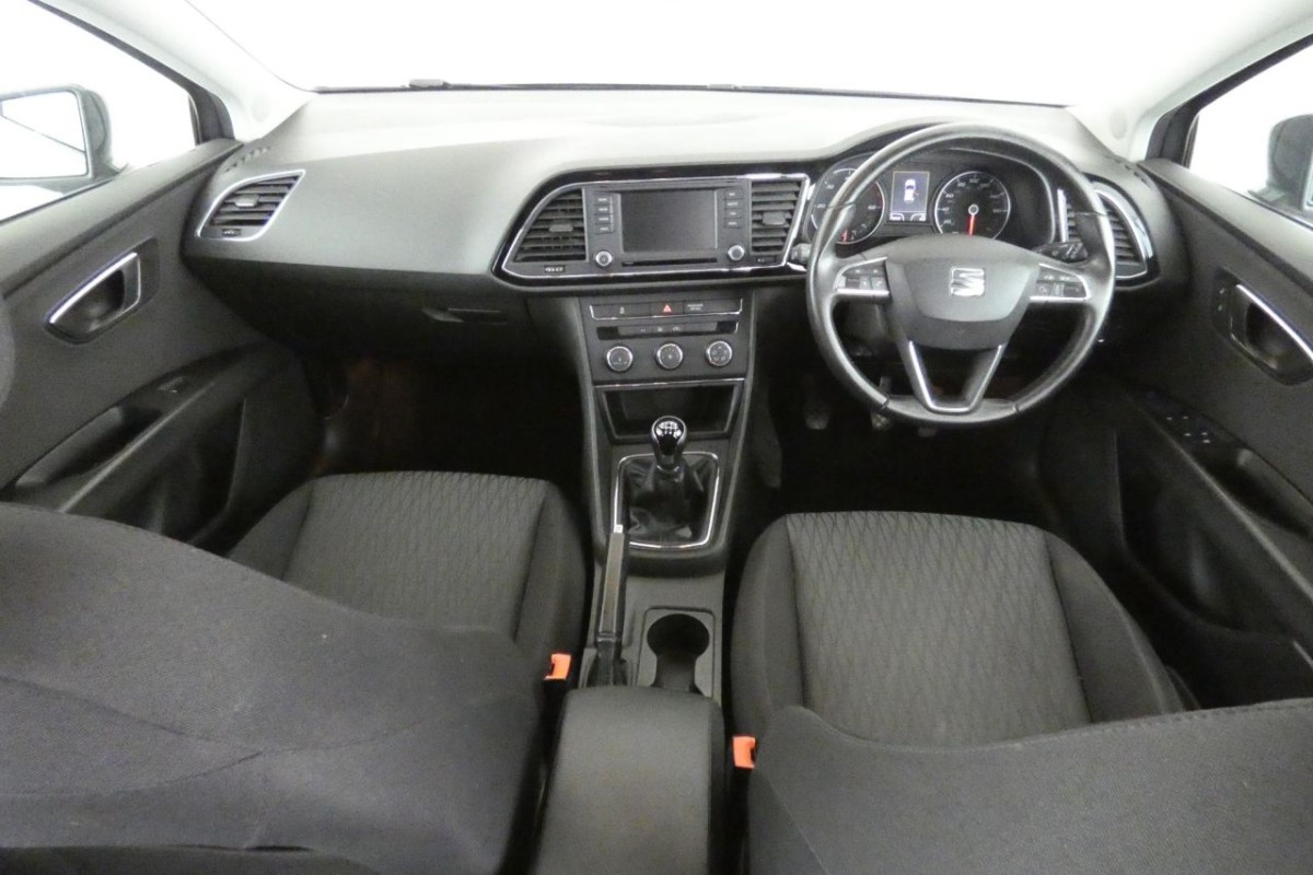 SEAT LEON 1.6 TDI ECOMOTIVE SE TECHNOLOGY 5D 110 BHP HATCHBACK - 2014 - £6,990