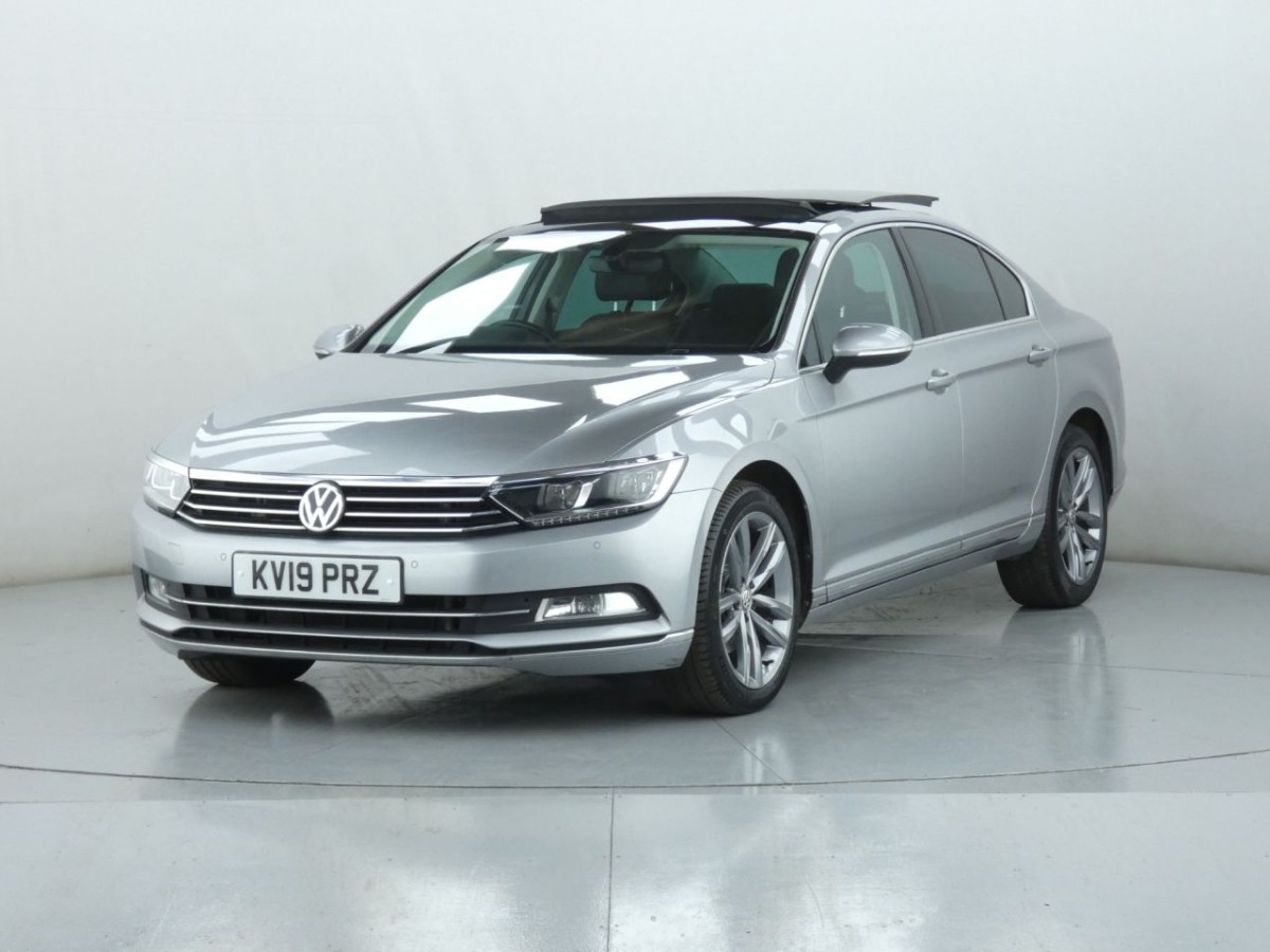 VOLKSWAGEN PASSAT 2.0 GT TDI DSG 4D 188 BHP - 2019 - £15,990