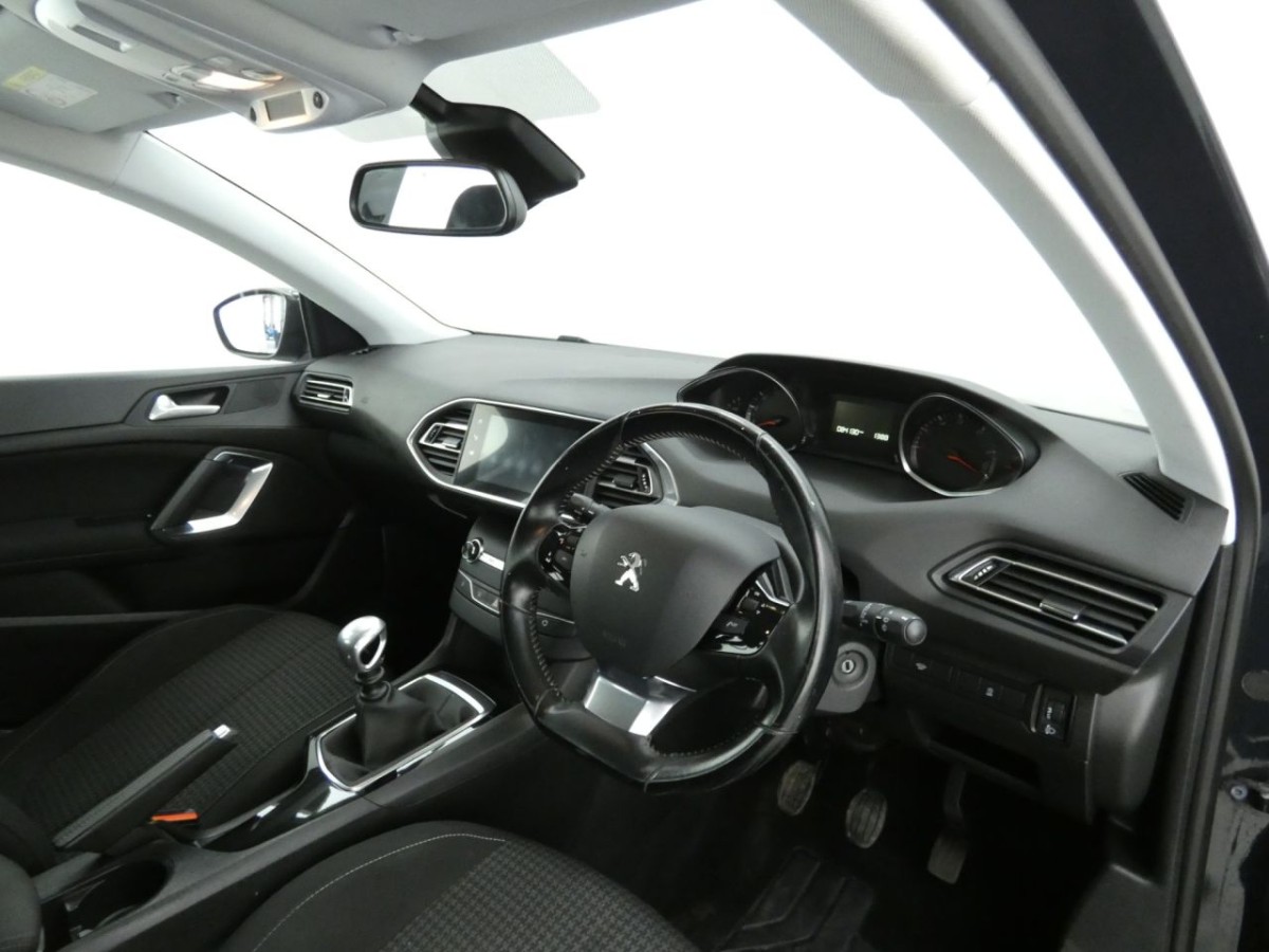 PEUGEOT 308 1.5 BLUEHDI S/S ACTIVE 5D 129 BHP - 2019 - £8,400