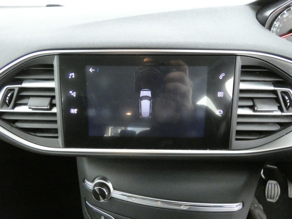 PEUGEOT 308 1.5 BLUEHDI S/S ACTIVE 5D 129 BHP - 2019 - £8,400