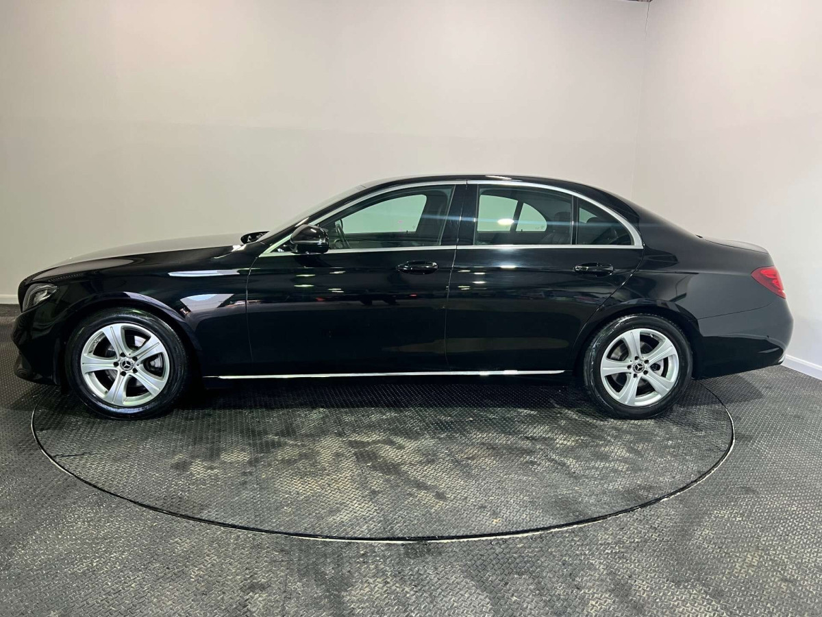 MERCEDES-BENZ E CLASS 2017 (67) 2.0 E200D SE SALOON 4DR DIESEL G-TRONIC+ EURO 6 (S/S) (150 PS) - 2017 - £12,000