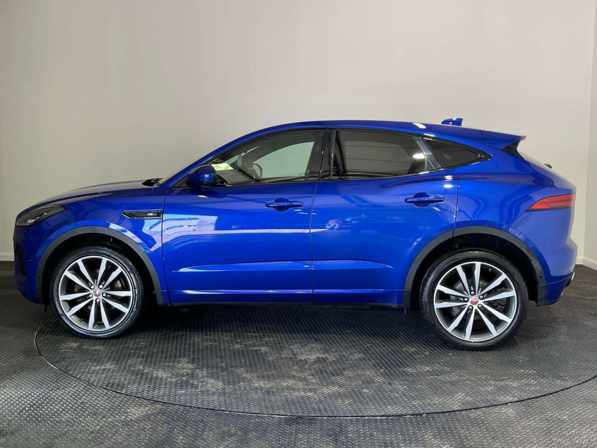 JAGUAR E-PACE 2018 (18) 2.0 D180 R-DYNAMIC SE SUV 5DR DIESEL AUTO AWD EURO 6 (S/S) (180 PS) - 2018 - £13,500