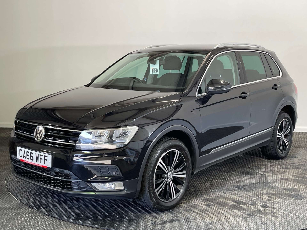 VOLKSWAGEN TIGUAN 2017 (66) 2.0 TDI BLUEMOTION TECH SE NAVIGATION SUV 5DR DIESEL DSG 4MOTION EURO 6 (S/ - 2017 - £11,750