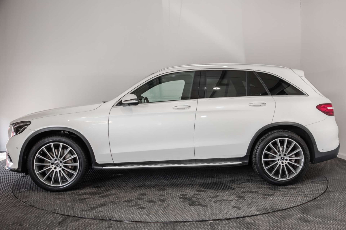 MERCEDES-BENZ GLC 2017 (17) 3.0 GLC350D V6 AMG LINE (PREMIUM PLUS) SUV 5DR DIESEL G-TRONIC 4MATIC EURO - 2017 - £20,750