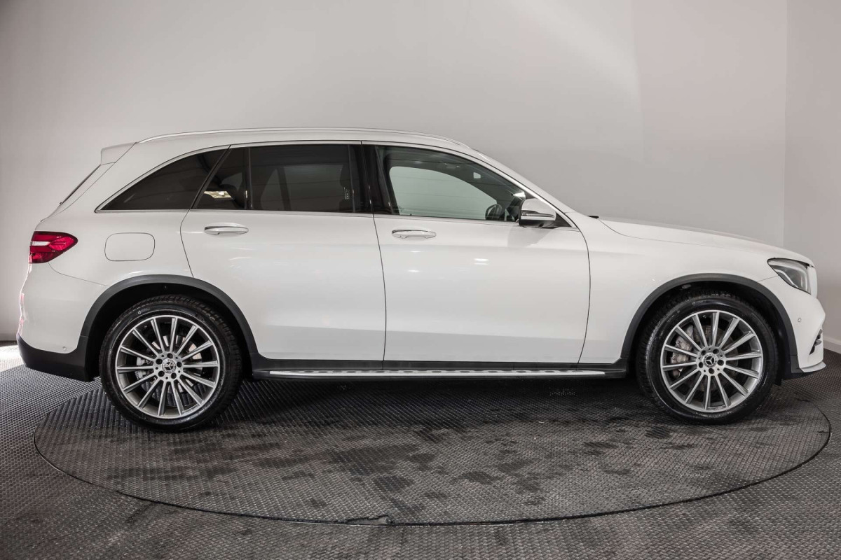MERCEDES-BENZ GLC 2017 (17) 3.0 GLC350D V6 AMG LINE (PREMIUM PLUS) SUV 5DR DIESEL G-TRONIC 4MATIC EURO - 2017 - £20,750