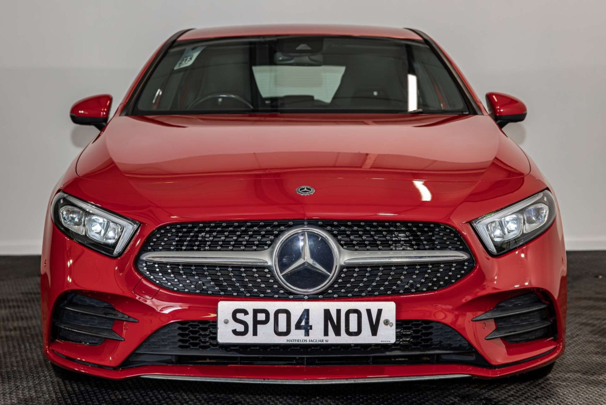 MERCEDES-BENZ A CLASS 2019 (19) 1.5 A180D AMG LINE (PREMIUM) HATCHBACK 5DR DIESEL 7G-DCT EURO 6 (S/S) (116 - 2019 - £14,800
