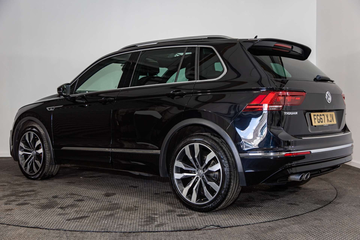 VOLKSWAGEN TIGUAN 2017 (67) 2.0 TDI R-LINE SUV 5DR DIESEL DSG 4MOTION EURO 6 (S/S) (190 PS) - 2017 - £19,500