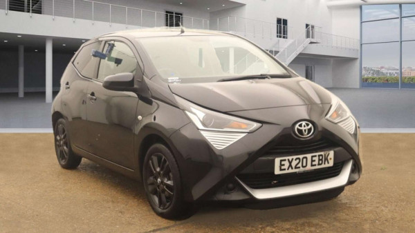 Carworld - TOYOTA AYGO 2020 (20) 1.0 VVT-I X-PLAY HATCHBACK 5DR PETROL MANUAL EURO 6 (71 PS)