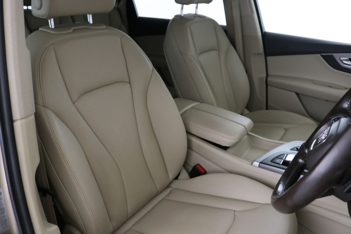 AUDI Q7 3.0 TDI QUATTRO SPORT 5D 228 BHP - 2018 - £32,990