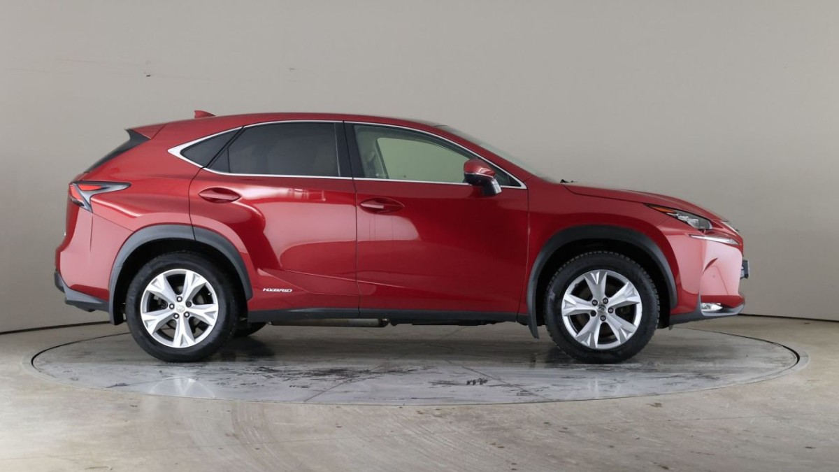 LEXUS NX 2.5 300H PREMIER 5D 153 BHP - 2016 - £18,700