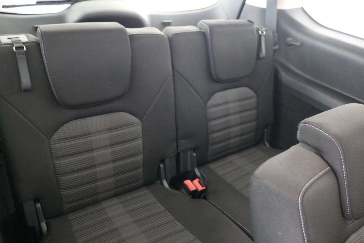 FORD GALAXY 2.0 ZETEC TDCI 5D 148 BHP - 2018 - £14,990
