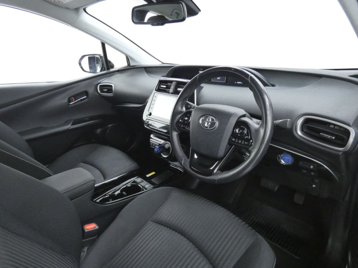 TOYOTA PRIUS 1.8 BUSINESS EDITION PLUS 5D 120 BHP - 2020 - £21,700