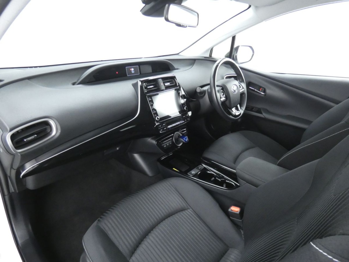 TOYOTA PRIUS 1.8 BUSINESS EDITION PLUS 5D 120 BHP - 2020 - £21,700