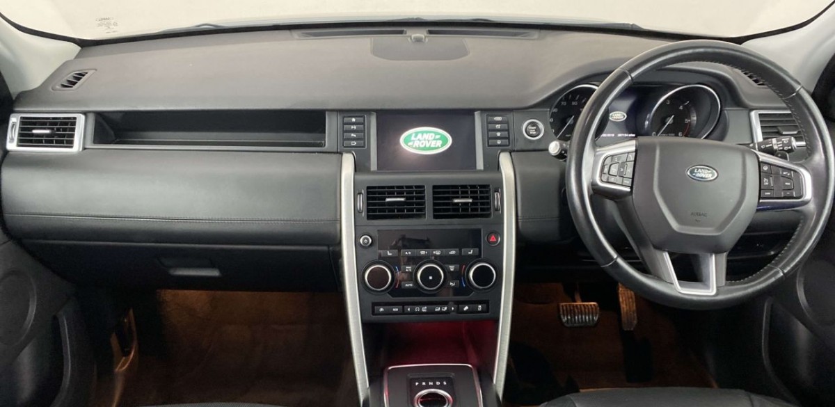 LAND ROVER DISCOVERY SPORT 2.0 TD4 HSE LUXURY 5D 180 BHP - 2015 - £14,990
