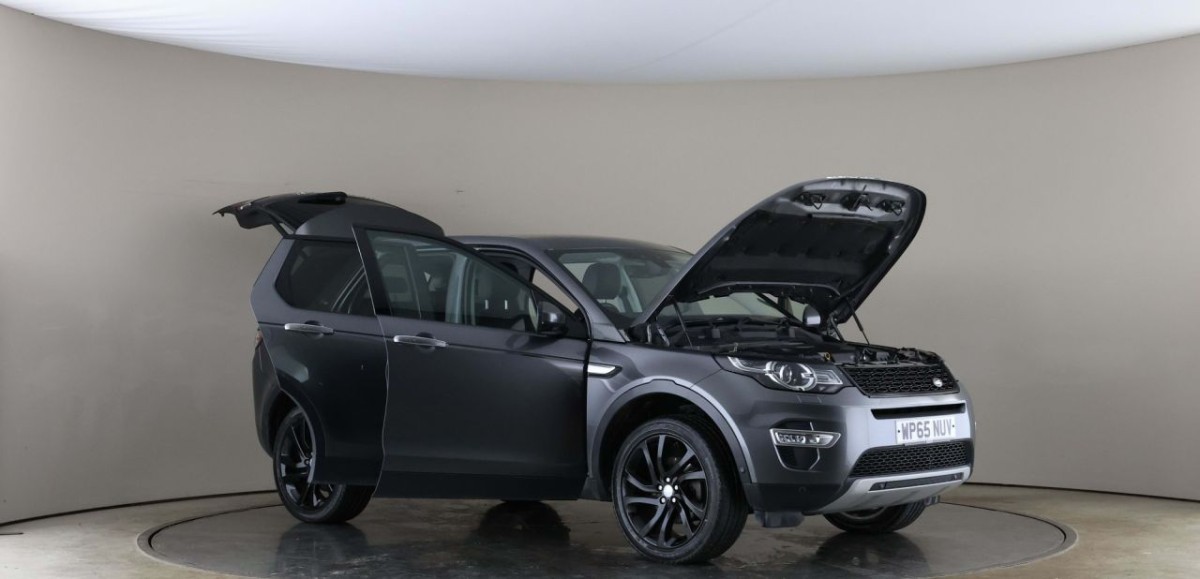 LAND ROVER DISCOVERY SPORT 2.0 TD4 HSE LUXURY 5D 180 BHP - 2015 - £14,990